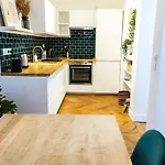 Superb Cosy Design Well Arranged And Well Located